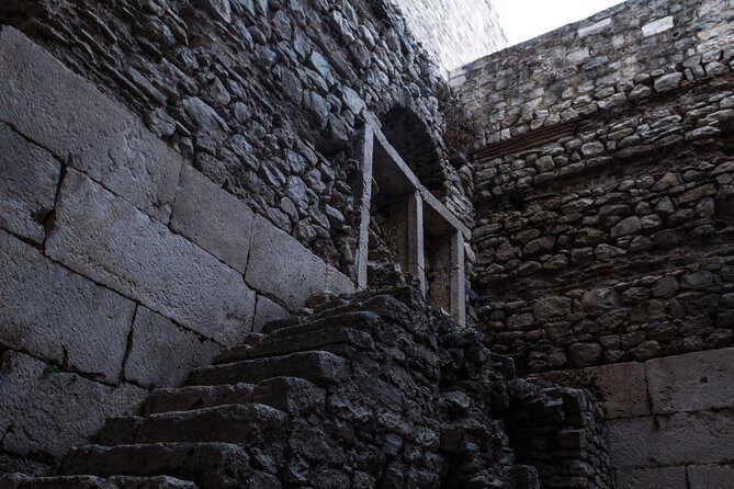 Split: Game of Thrones Small group Tour with Diocletian's Cellar