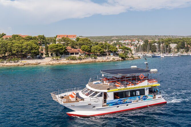 Split: Hvar, Bra, and Pakleni Cruise with Lunch and Drinks