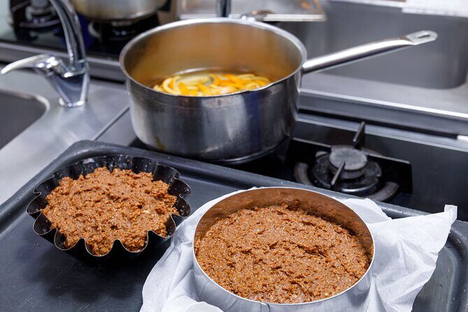 Split Pastry Class - Baking and Decorating Delicious Desserts - Practical Details and Tips