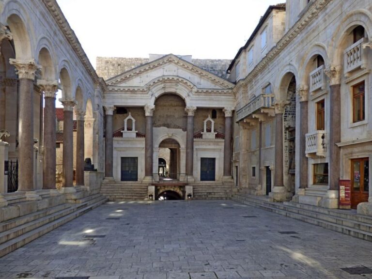 Split: Private Walking Tour in the Historical Town Center - Diocletian’s Palace: The Heart of Split