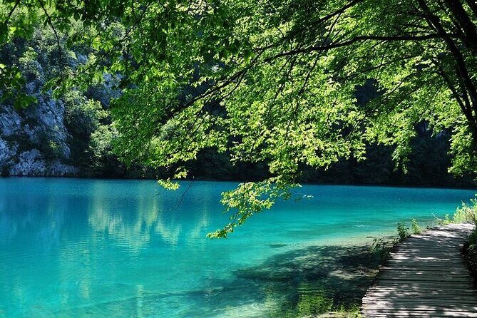 Split to Zagreb or airport Zagreb via Plitvice lakes for singles or couples - Who Will Love This Tour?