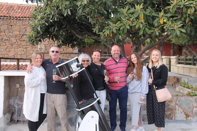 Stargazing Experience with Dinner & Drinks - Frequently Asked Questions