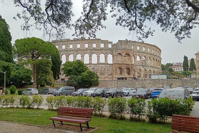 Step Inside the Arena  Private Guided Tour with a Local - Exploring the Itinerary: What You’ll Actually Do