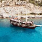 Sun & Sea 6 Hour All Inclusive Swimming Cruise with Greek BBQ & Unlimited Drinks - Who Will Love This Cruise?