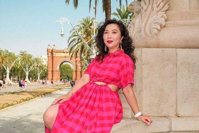 Sunny Barcelona Photoshoot - Who Will Love This Experience?