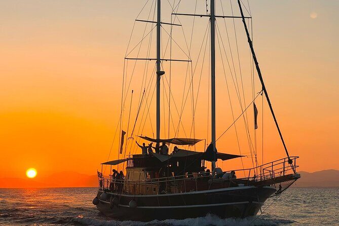 Sunset Dinner Cruise: Sunset, Swim, Drinks, and Dinner Onboard - FAQ