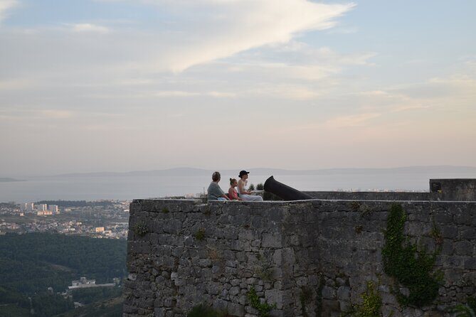 Sunset Klis Fortress Tour From Split with Sightseeing bus - What You’ll Experience on the Itinerary