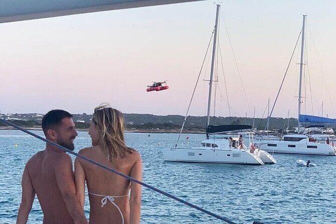 Sunset on a catamaran: from Es Vedrá to Cala Conta - In-Depth Review of the Ibiza Sunset Catamaran Tour
