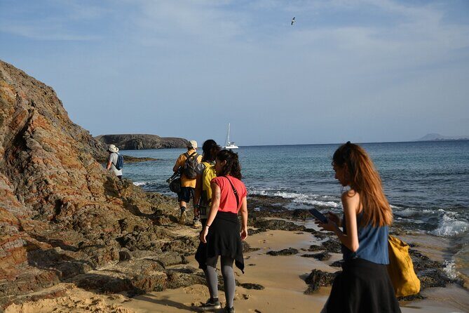 Sunset Playa Mujeres or Volcan del Cuervo Connect&flow Yoga practice - Who Will Love This Tour?