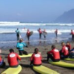 Surf class in Famara 9:15-12:00 or 11:45-14:30 (2h class) - FAQs