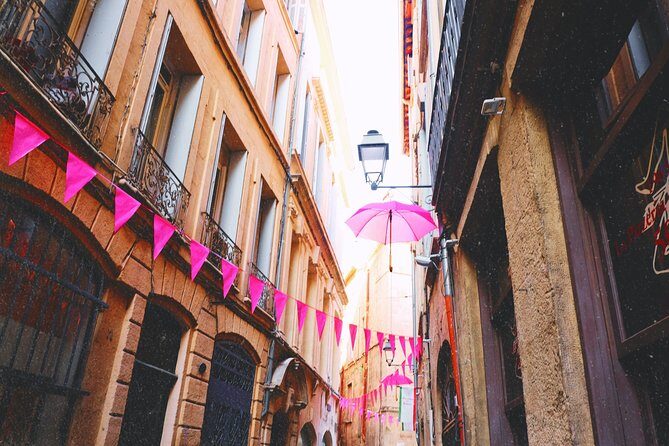 Surprise Walk of Montpellier with a Local - Authentic Experiences and Practical Details