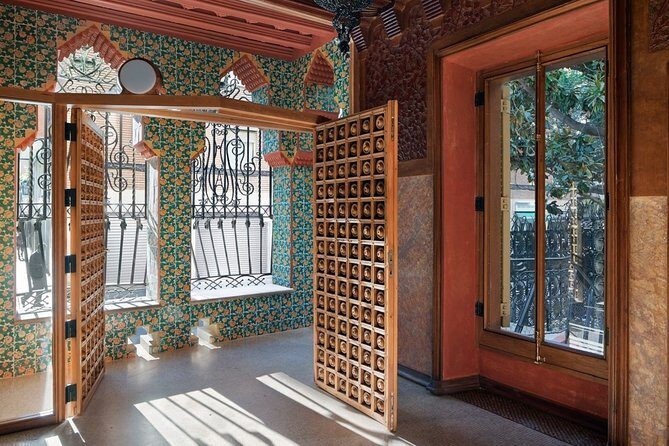 Sweet Gaudi: the most delicious visit to Casa Vicens - Exploring Casa Vicens and the Sweet Gaudi Tour