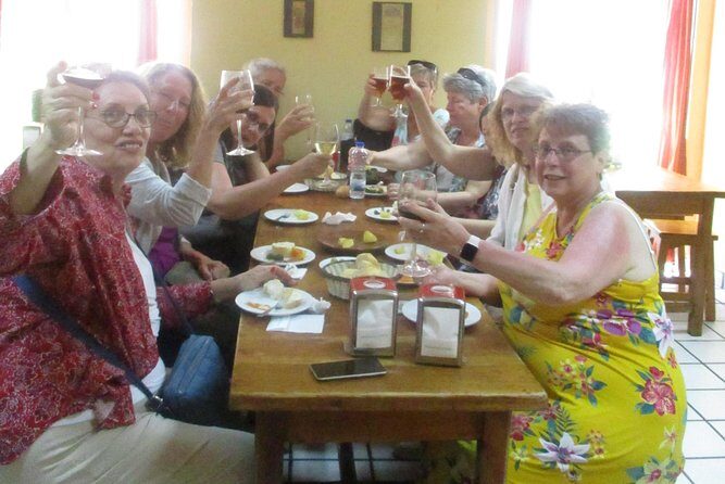 Tapas and history tour ending with churros with chocolate - Exploring the Itinerary in Detail