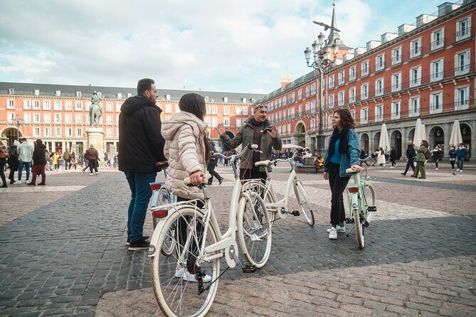 Tapas & Guided tour on a Vintage Bike through Madrid - A Closer Look at the Itinerary