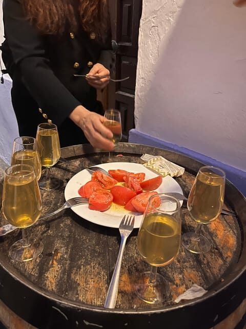 Tapas Tour Cordoba & Wine Experience with chef and sommelier - Exploring Córdoba Through Food and Drink