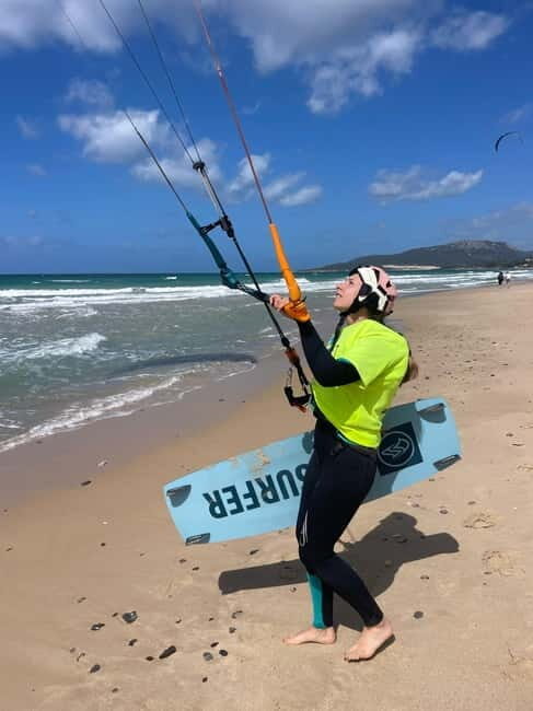 Tarifa: Kitesurfing Group Lesson - What Does the 3-Hour Kitesurfing Lesson Look Like?