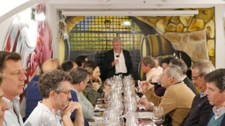 Tasting: Reserve Wines (Rioja and Ribera del Duero) +Pairing - Exploring the Tasting Experience: What’s on the Menu?