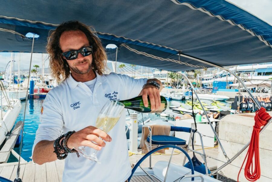 Tenerife: Whale & Dolphin Watching with Drinks and Snacks - What Makes This Tour Stand Out?