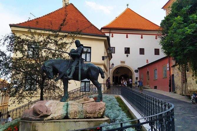 The Best Of Zagreb Walking Tour - The Atmosphere and Practical Details