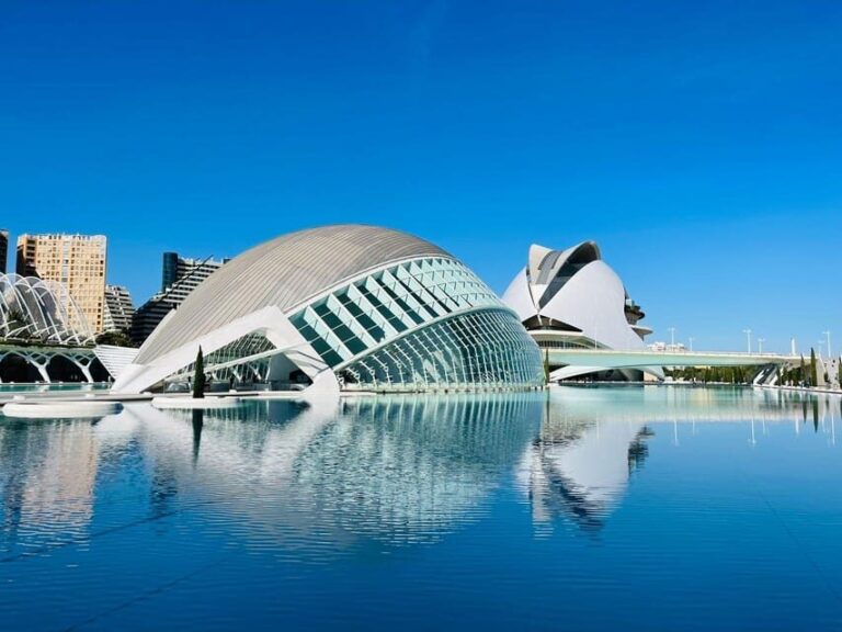 The City of Arts and Sciences in Valencia - Why This Tour Adds Value