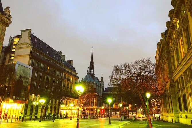 The Dark Side of Paris Walking Tour - The Value of the Experience