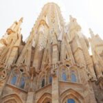 The Genuis of Gaudi & Modernist Architects - An In-Depth Look at the Tour Experience