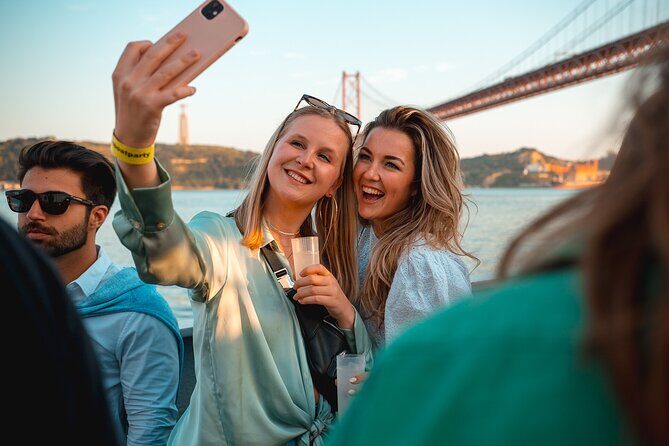 The Lisbon Boat Party / Amazing sunset sailing tour - Who Is This Tour Best For?
