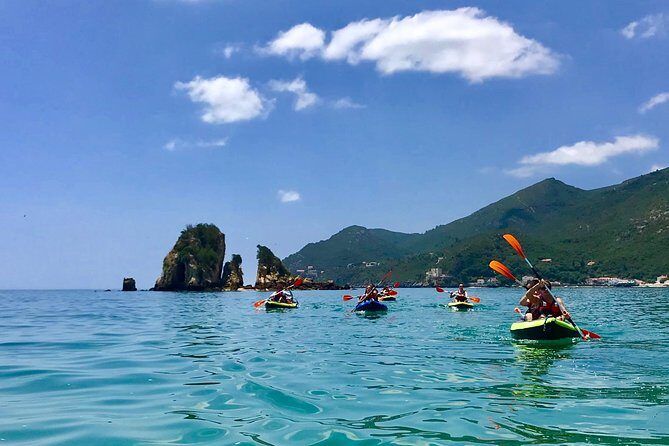 The Lisbon Kayak Day Tour (transport & picnic at beach) - Frequently Asked Questions