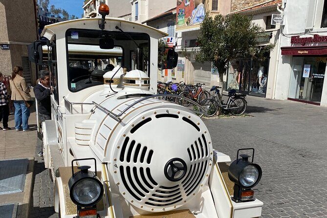 The Little Train of Antibes Juan-les-Pins - An In-Depth Look at the Little Train Experience