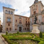 The most complete tour of Madrid: Austrias, Palace, and Cathedral. Local guides. - Who Is This Tour Best For?