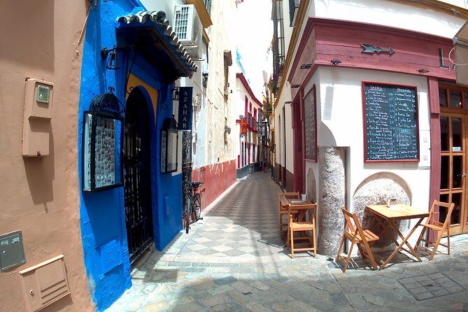 The must see in Seville - Deep Dive into the Experience