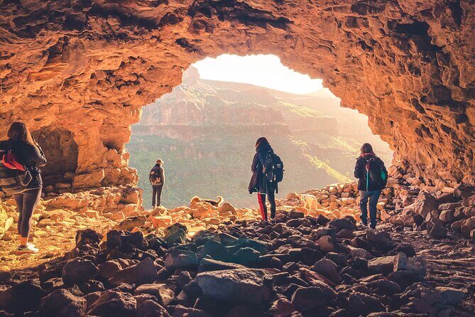 The Red Canyon Tour - Small Group Trip with Local Food Tasting - Authentic Insights from Guests