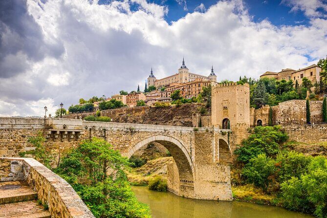 Toledo Full Day with Winery Visit, Tapas & Wine Tasting - What to Expect: The Details Matter