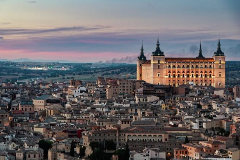 Toledo - Private Historic Walking Tour - The Itinerary in Detail: What to Expect