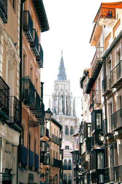 TOLEDO: Private Tour With Official Guide - Detailed Breakdown of the Experience