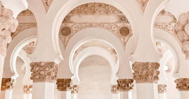 Toledo: Private Walking Tour with 7 Monument Tickets - The Optional Lunch and Additional Monuments