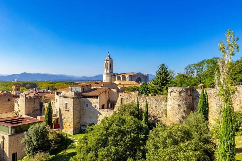 Tour Girona, Castell d'Hostalric & Roca Village - Who Would Enjoy This Tour?