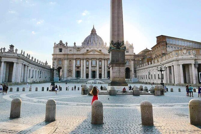 Tour of St Peter's Basilica with Dome Climb and Grottoes in a Small Group - What to Expect: The Itinerary Breakdown