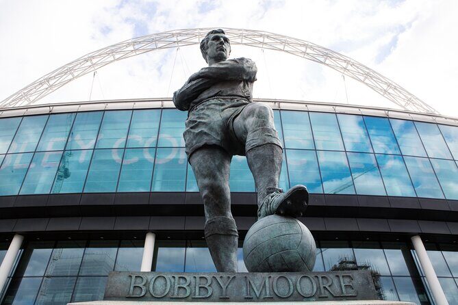 Tour of Wembley Stadium in London - The Tour Itself: A Step-by-Step Breakdown