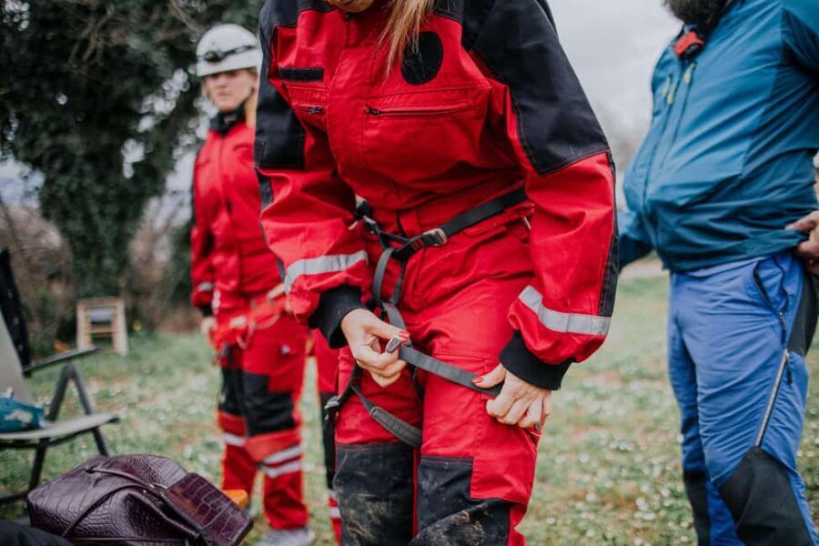 TOUR THE UNDERGROUND WITH NO EXPERIENCE REQUIRED Abseil tour - Who Will Enjoy This Tour?