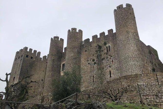 Transfer from Lisbon to Porto with visits on the way - Why This Tour Stands Out