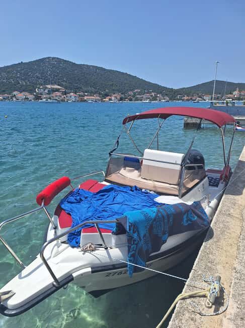 Trogir Private boat tour swimming/diving - Detailed Breakdown of the Itinerary