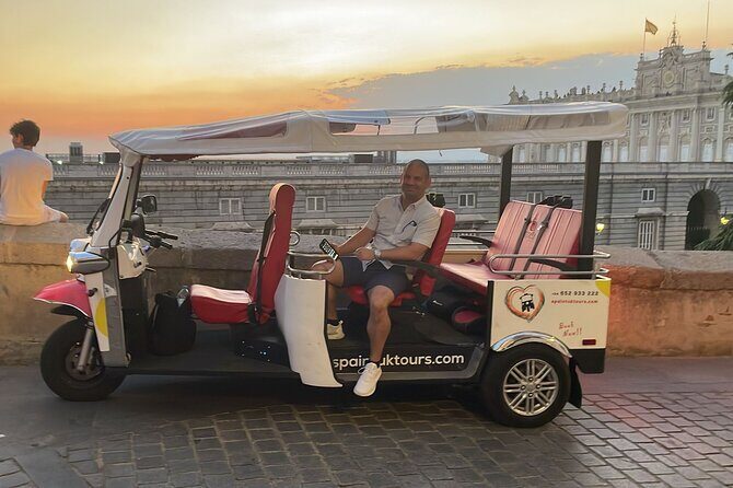 Tuk tuk guided tour in Madrid 3 hours - Exploring Madrid in Three Hours: An In-Depth Look