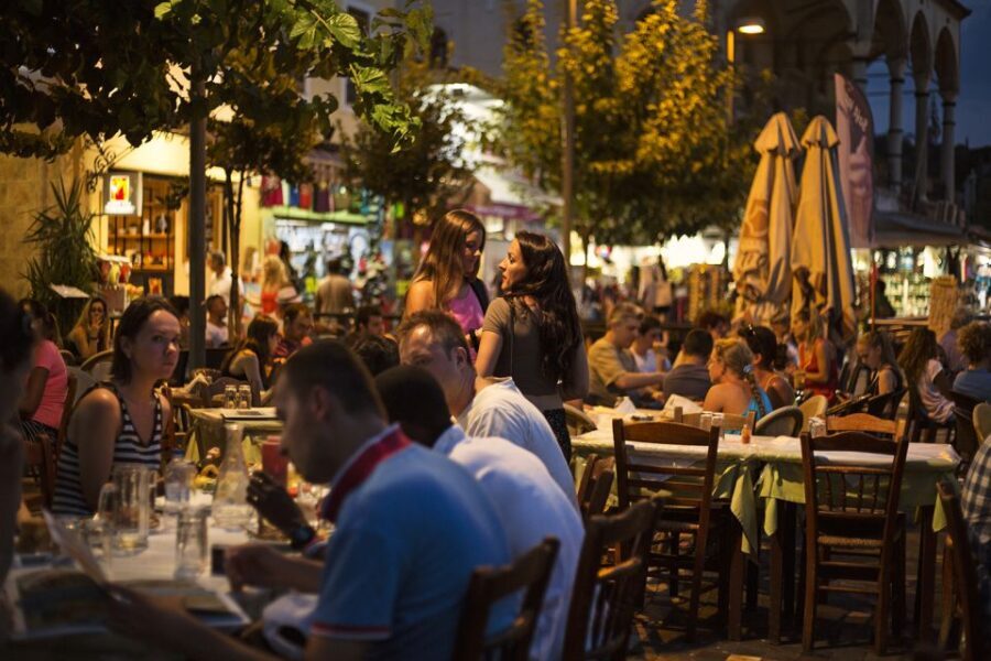 Twilight Athens Tour inc. rooftops, tastings & 3 drinks - The Value of This Tour