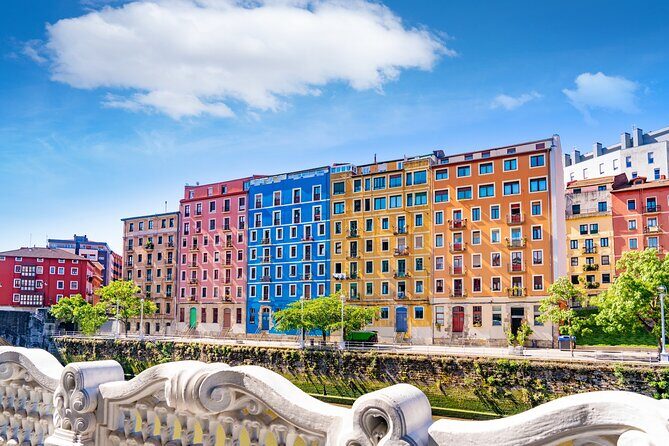 Unique Landmarks of Bilbao  Walking Tour for Couples - Why This Tour Stands Out for Travelers