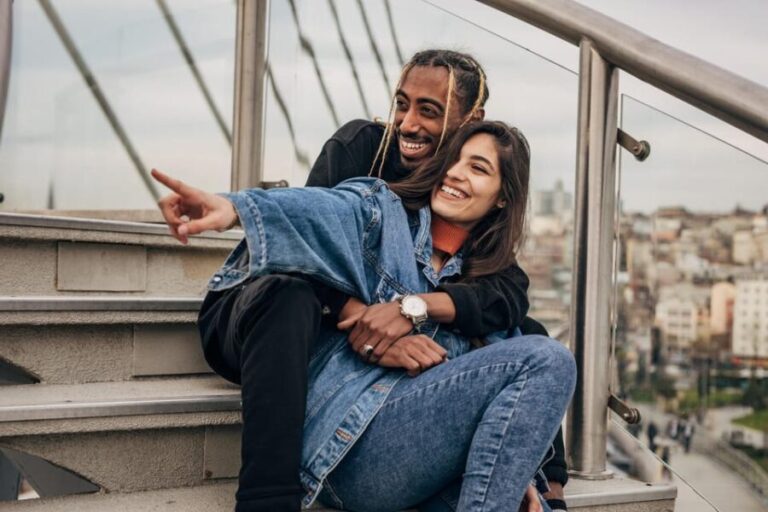 Unique Landmarks of Bilbao  Walking Tour for Couples - The Value of the Experience