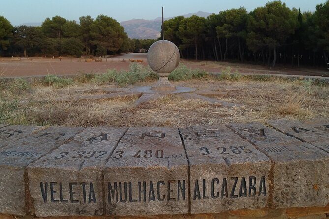 Urban Hiking, Dehesa del Generalife. Around The Alhambra. Granada - What the Route Covers: Landmarks and Highlights