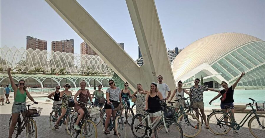 Valencia: 3-Hour Guided City Sightseeing & Beaches Bike Tour - What to Expect on the Tour