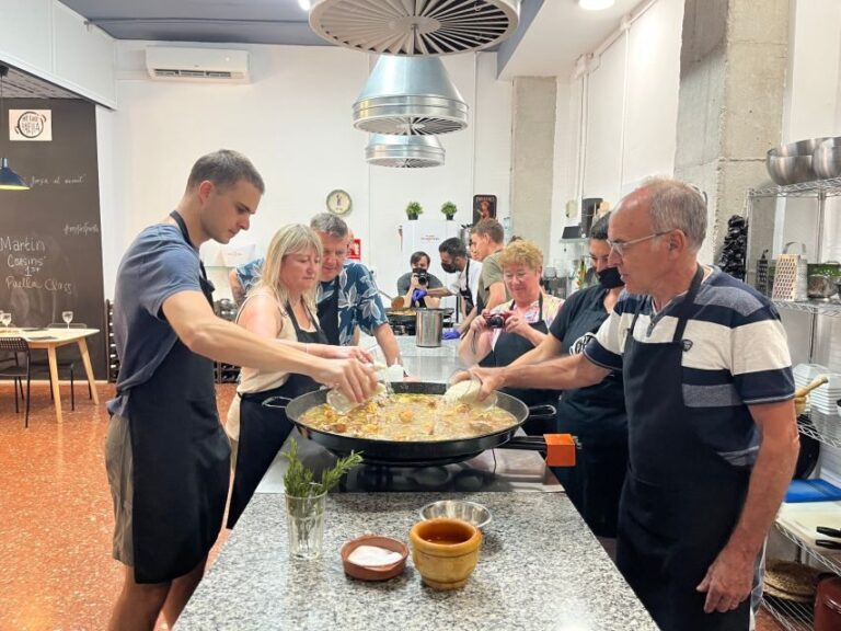 Valencia: Evening Guided Paella Workshop, Tapas, and Drinks - An In-Depth Look at the Valencia Paella Experience