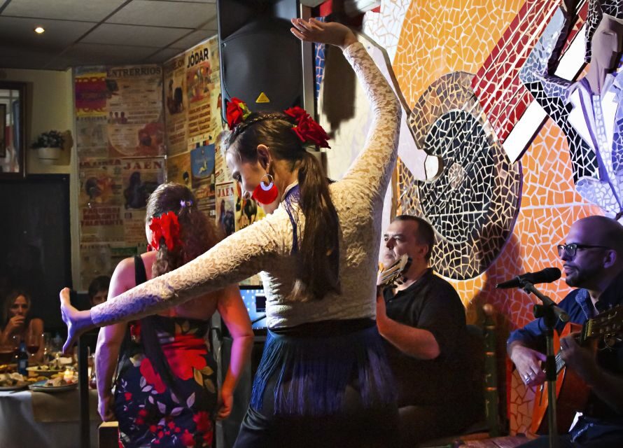 Valencia: Flamenco at Toro y La Luna with Drinks or Dinner - A Deep Dive into the Flamenco Night at El Toro y La Luna